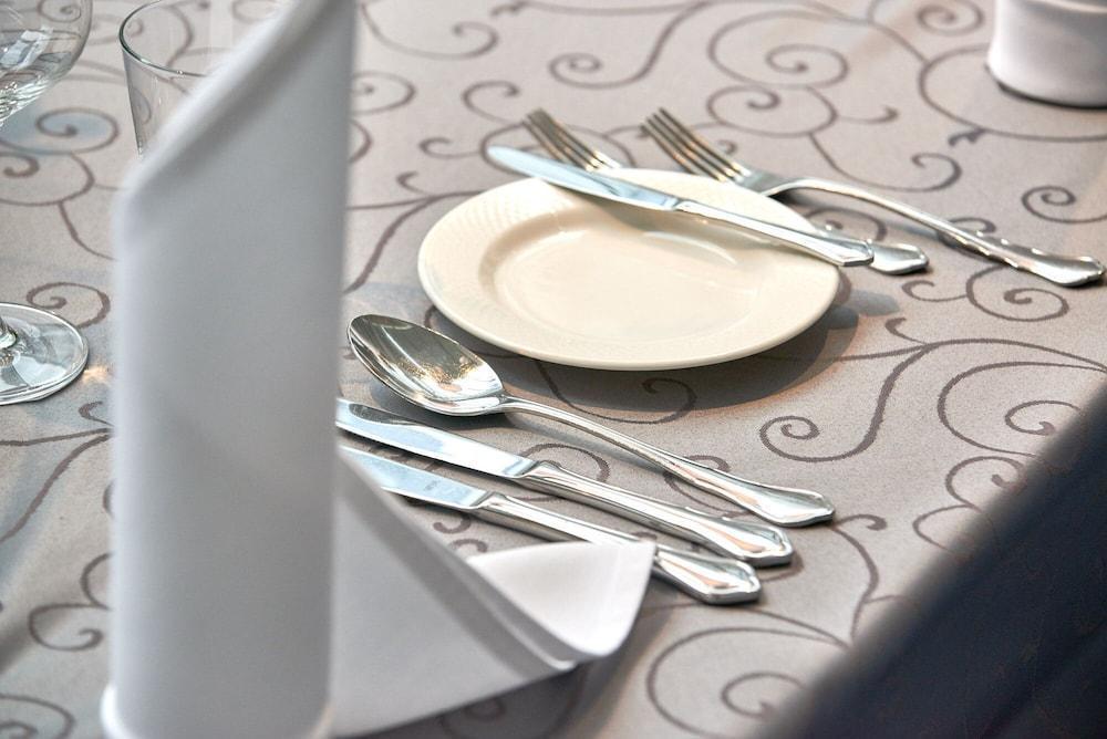 Hotel Restaurant Zur Post 波恩 外观 照片